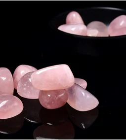 Szeretet és Varázslat egy Aprócska Kristályban