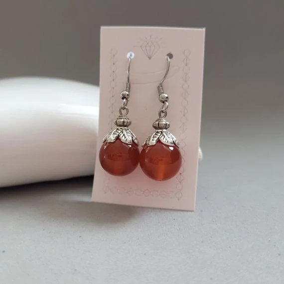 Egzotikus pálmaleveles karneol fülbevaló