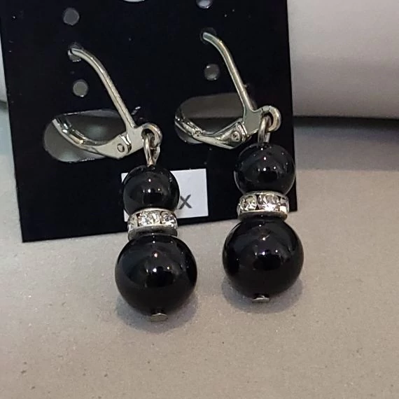 Ónix fülbevaló csodás strasszkövekkel