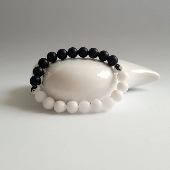 Fekete-Fehér Jin és Jang