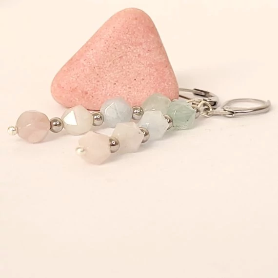 Akvamarin-morganit ásvány fülbevaló