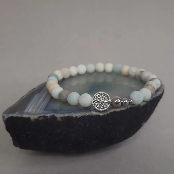 Zöldköves ékszer életfa medállal