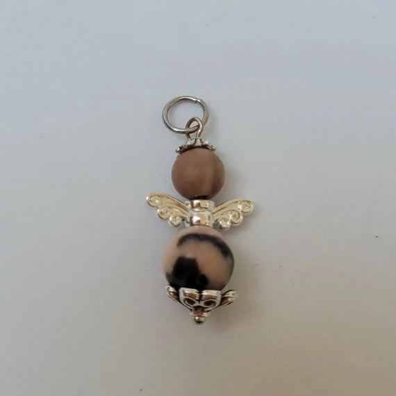 Zebrajáspisból készült angyalka