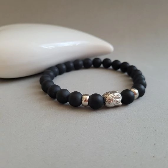 Kép 2/2 - Matt ónix karkötő buddha medállal
